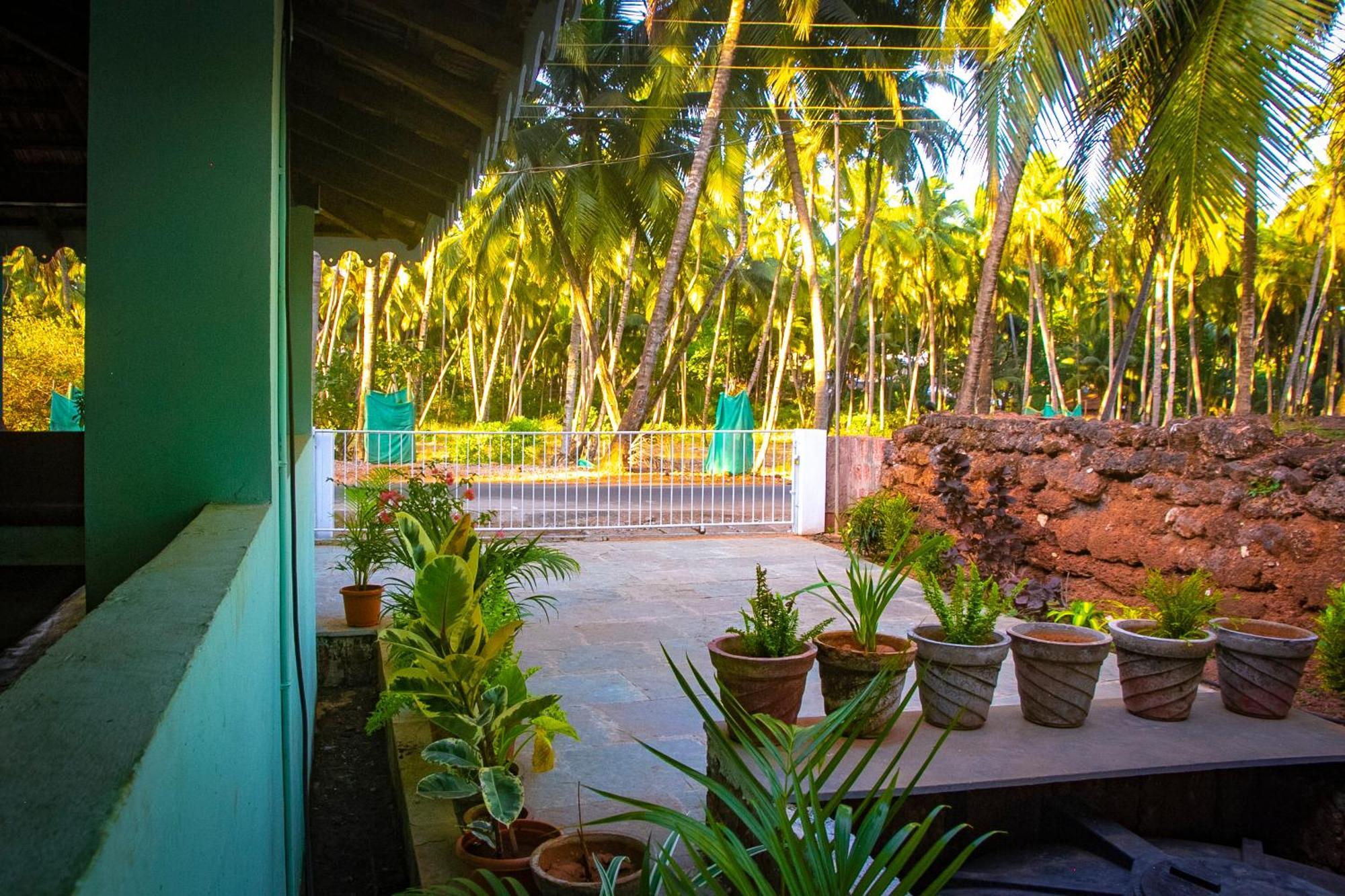 The Bungalow Bogmalo An 1880 Indo Portuguese Heritage Beach Villa South Goa Exteriér fotografie