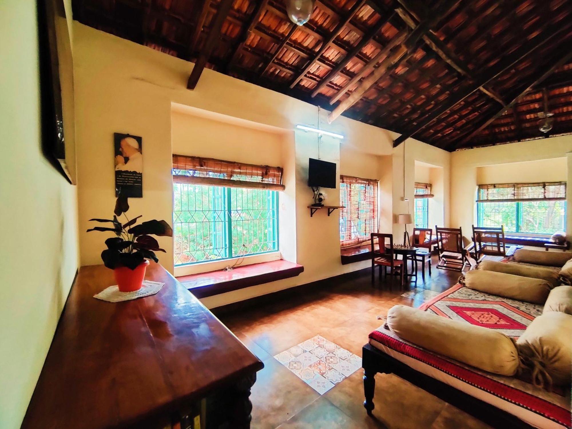 The Bungalow Bogmalo An 1880 Indo Portuguese Heritage Beach Villa South Goa Exteriér fotografie